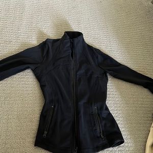 Black LuLulemon jacket